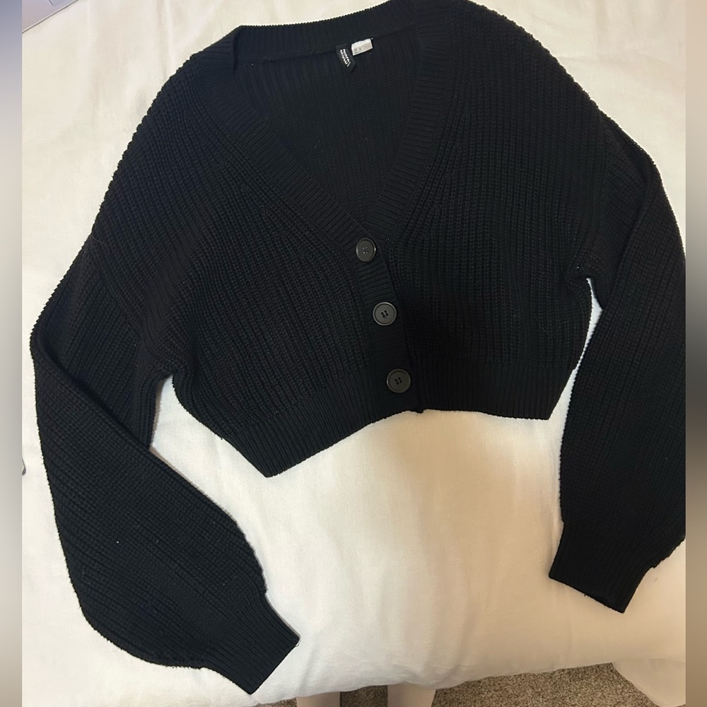 H&M cropped cardigan
